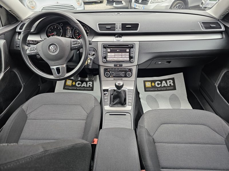 VOLKSWAGEN PASSAT B7 1,8 TFSI 160 CH CONFORTLINE 