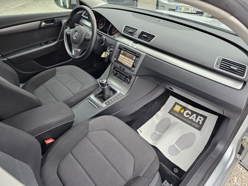 VOLKSWAGEN PASSAT B7 1,8 TFSI 160 CH CONFORTLINE 