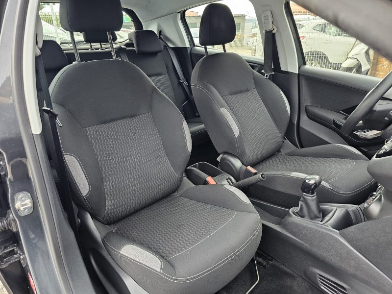 PEUGEOT 208 1,2 VTI 82 CH ACTIVE 