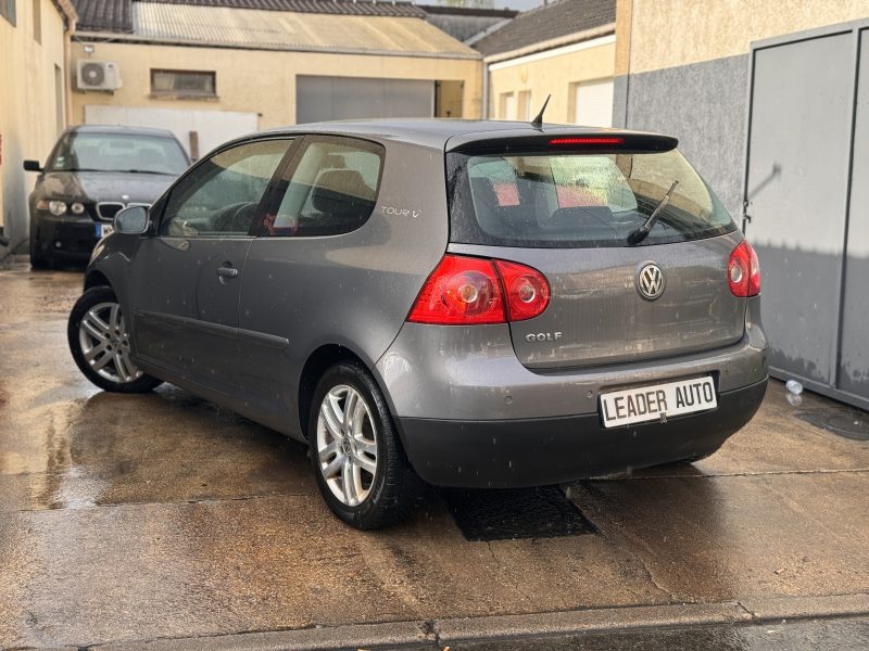 VOLKSWAGEN  GOLF 5 2007