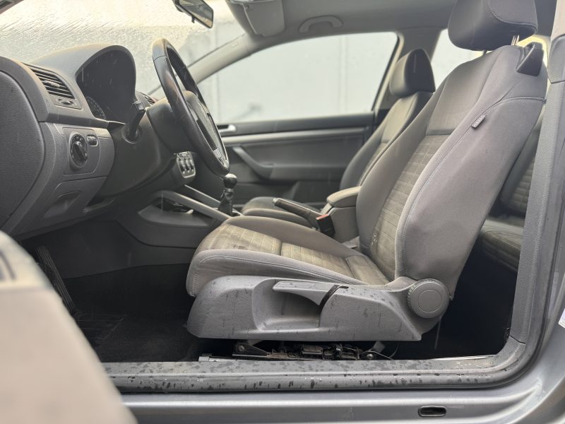 VOLKSWAGEN  GOLF 5 2007