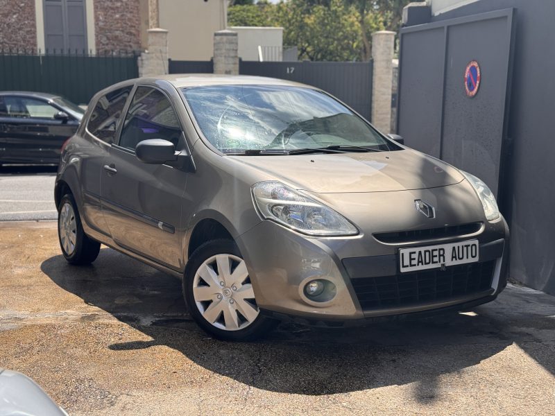 RENAULT Clio 3 2009