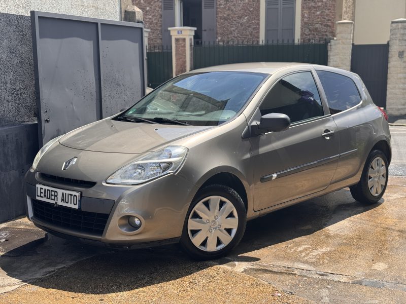 RENAULT Clio 3 2009