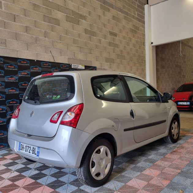 RENAULT TWINGO II 2014