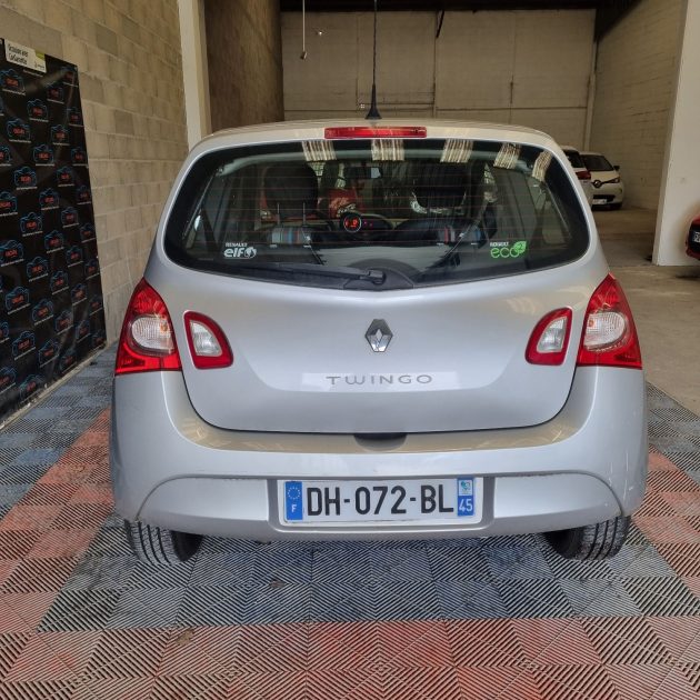 RENAULT TWINGO II 2014