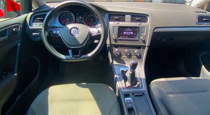 VOLKSWAGEN GOLF VII 2013