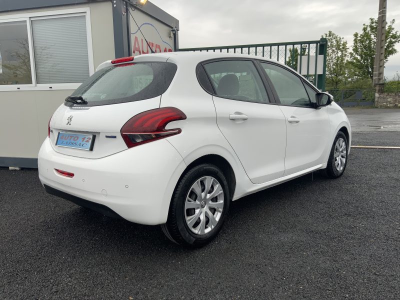 PEUGEOT 208 I 2016