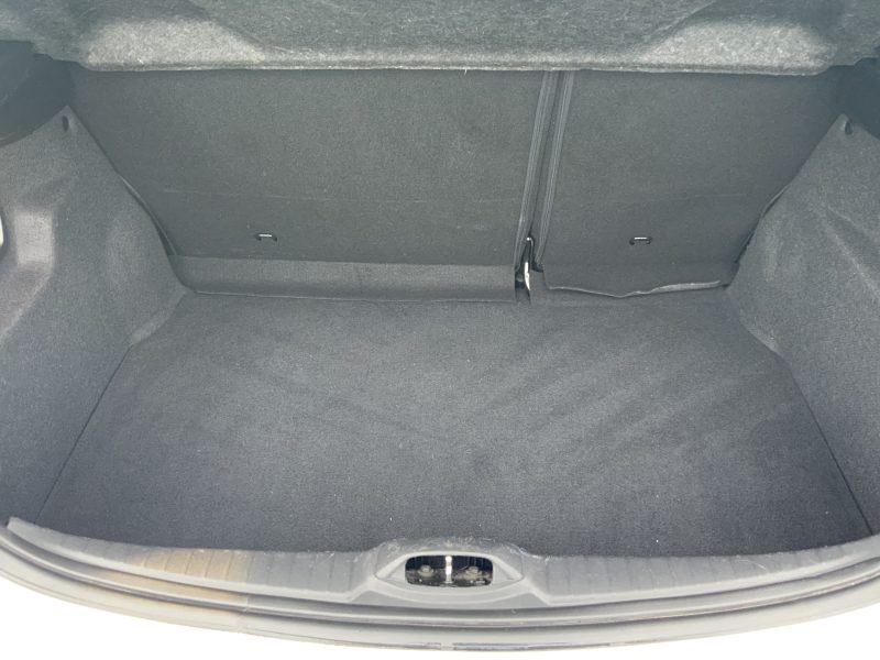 PEUGEOT 208 I 2016