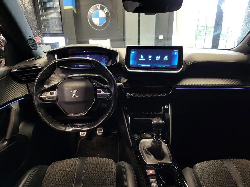 Peugeot 2008 1.5 BlueHdi 110 Cv GT BVM 6 / ECLAIRAGE D'AMBIANCE / KEYLESS / SUIVI COMPLET PEUGEOT
