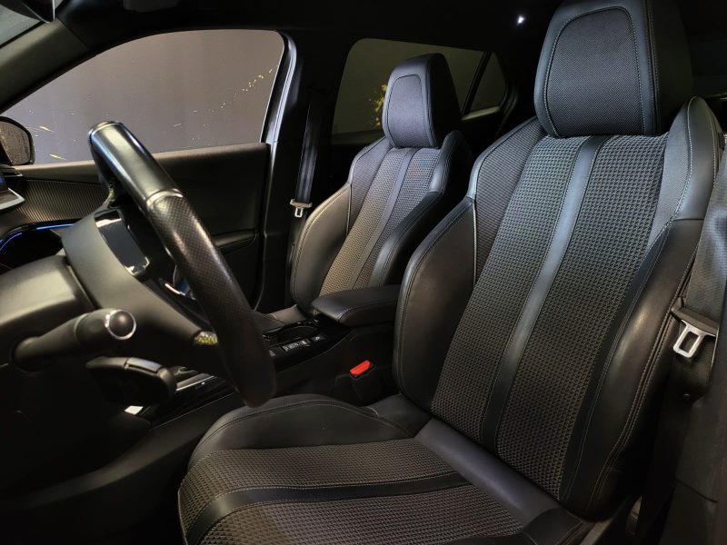 Peugeot 2008 1.5 BlueHdi 110 Cv GT BVM 6 / ECLAIRAGE D'AMBIANCE / KEYLESS / SUIVI COMPLET PEUGEOT