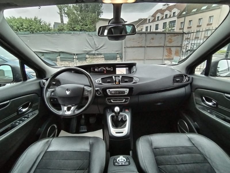 RENAULT SCÃNIC III 2013