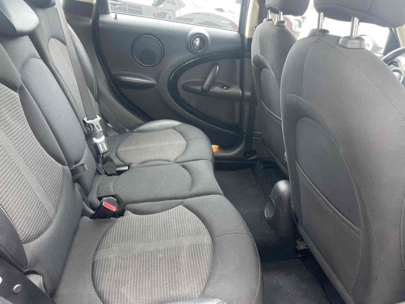 MINI MINI COUNTRYMAN 2012