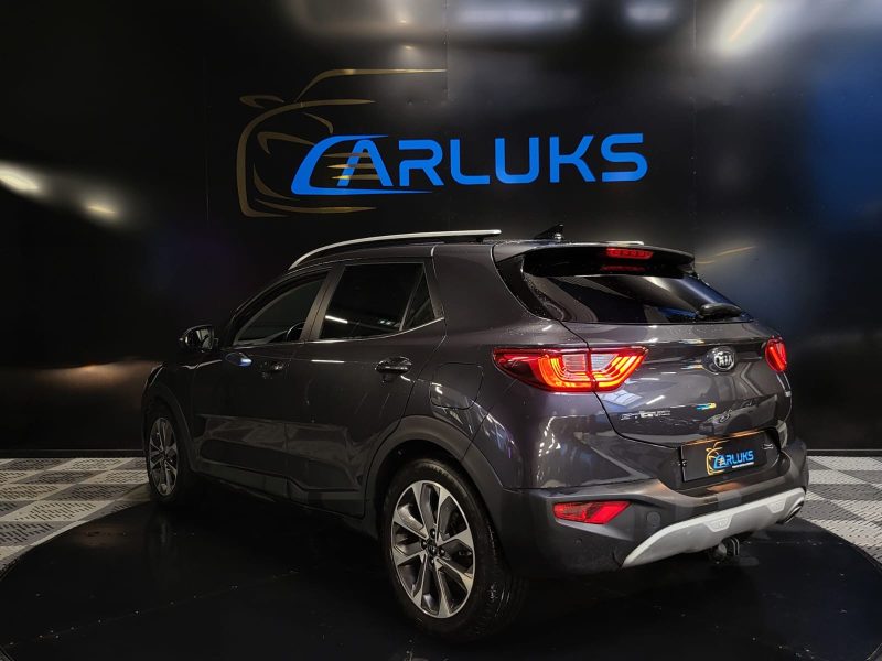 KIA STONIC 1.0 T-GDi 120cv PREMIUM / SIÈGES CHAUFFANTS+CARPLAY+CAMÉRA DE RECUL+ATTELAGE+