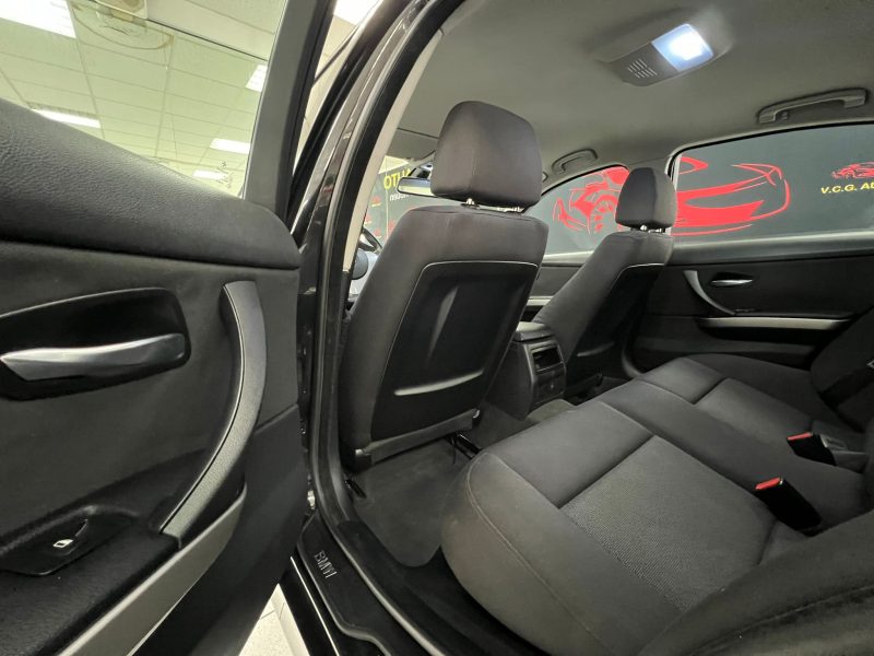 B.M.W. SERIE 3 320D 163CH PREMIERE A