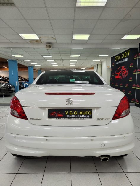 PEUGEOT 207 CC 110CH FAP SPORT PACK AVEC TOIT DEFAILLANT