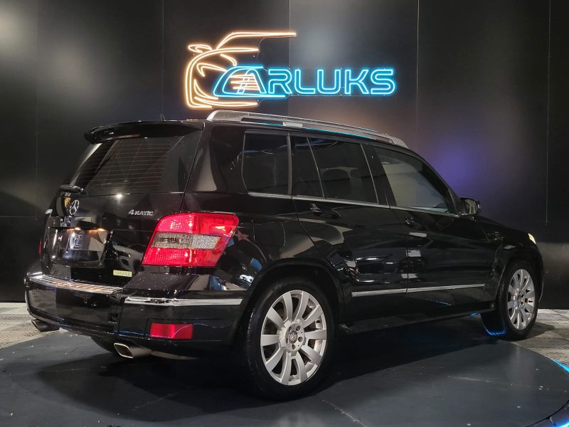 MERCEDES-BENZ GLK 300 3.0 V6 231cv 4Matic Boîte Auto 7G-Tronic