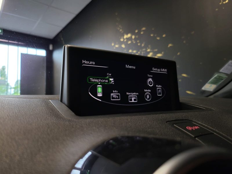 AUDI A1 SPORTBACK 1.4 TFSI 122cv S LINE / SIEGE CUIR+VOLANT S LINE+AIDE AU PARKING/