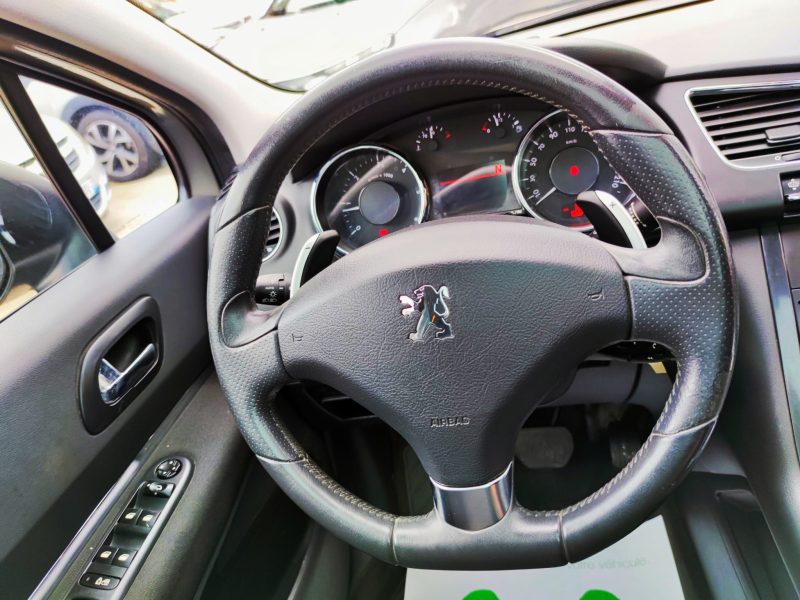 PEUGEOT 3008 Monospace 2010