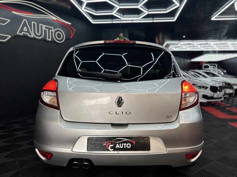 RENAULT CLIO III 2011