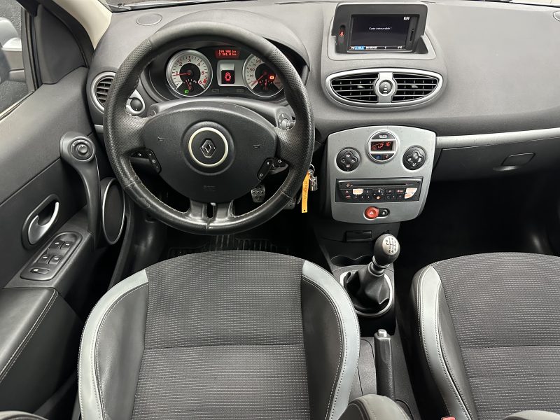 RENAULT CLIO III 2011