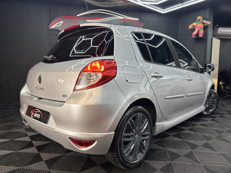 RENAULT CLIO III 2011