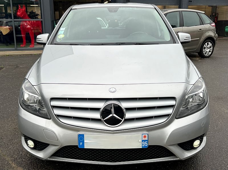 MERCEDES CLASSE B II 180 CDI 110 Cv BOITE AUTOMATIQUE 7 / CAMERA RECUL BLUETOOTH GPS - GARANTIE 1 AN