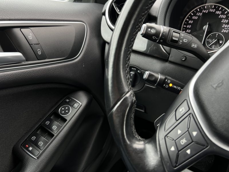 MERCEDES CLASSE B II 180 CDI 110 Cv BOITE AUTOMATIQUE 7 / CAMERA RECUL BLUETOOTH GPS - GARANTIE 1 AN