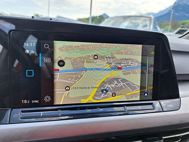 VOLKSWAGEN GOLF 2021