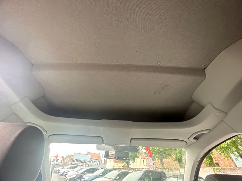 VOLKSWAGEN  CADDY 1.9 TDI 105CH 8CV