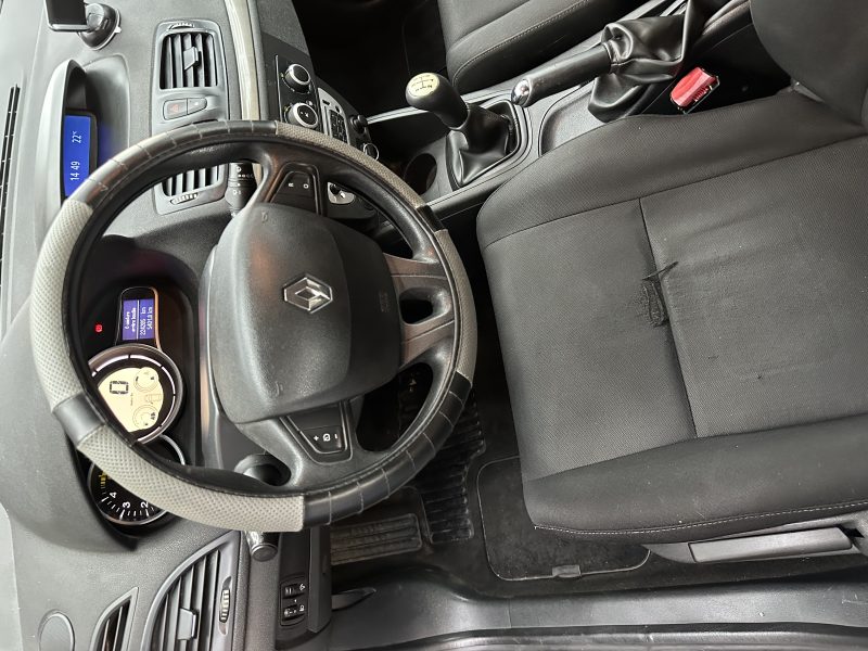 RENAULT MEGANE III Berline cinq portes 2012