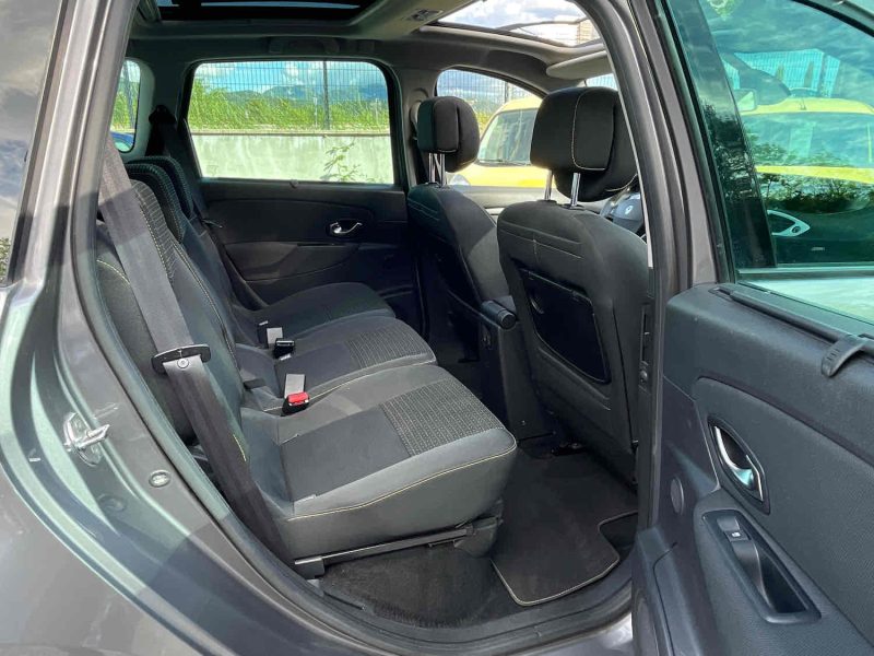 RENAULT SCENIC III 2010