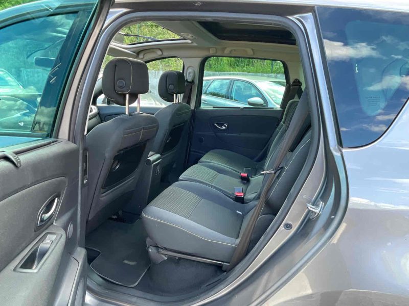 RENAULT SCENIC III 2010