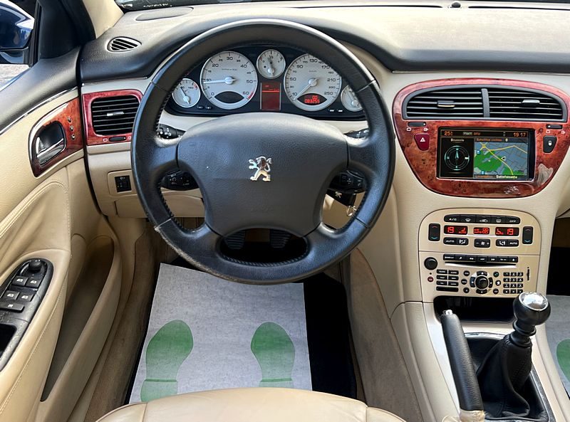 PEUGEOT 607 PEUGEOT 607 PHASE 2 Finition LUXE 2.2 HDI 136 Cv PREMIERE MAIN / 83 300 Kms - GARANTIE 1