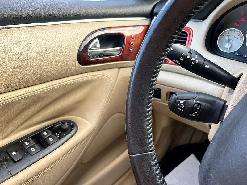 PEUGEOT 607 PEUGEOT 607 PHASE 2 Finition LUXE 2.2 HDI 136 Cv PREMIERE MAIN / 83 300 Kms - GARANTIE 1