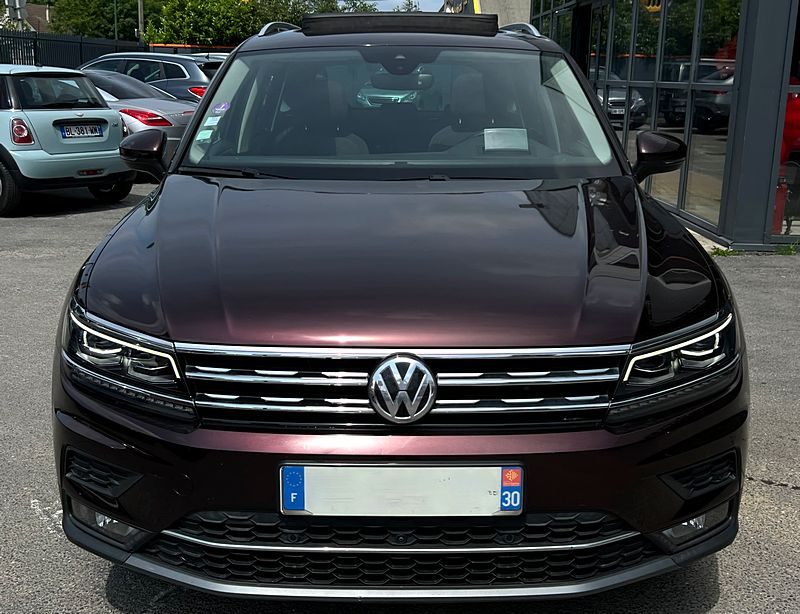 VOLKSWAGEN TIGUAN II CARAT 1.5 TSI 150 PREMIERE MAIN APPLE & ANDROID TOIT OUVRANT - GARANTIE 1 AN