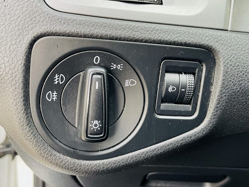 VOLKSWAGEN GOLF VII 2014