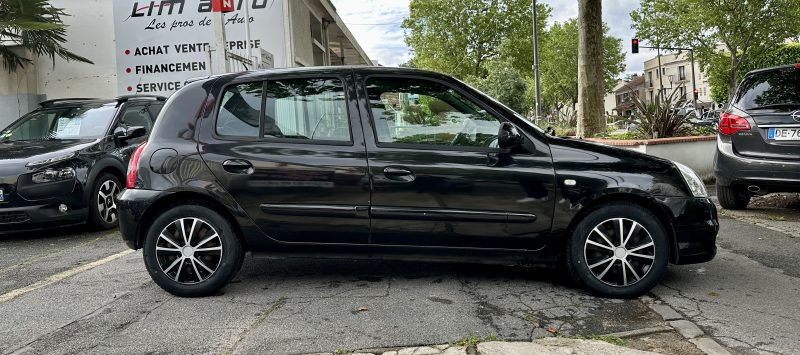 RENAULT CLIO CAMPUS 2010