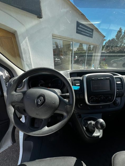 RENAULT TRAFIC 2017 13.6 dCI 95CV 
