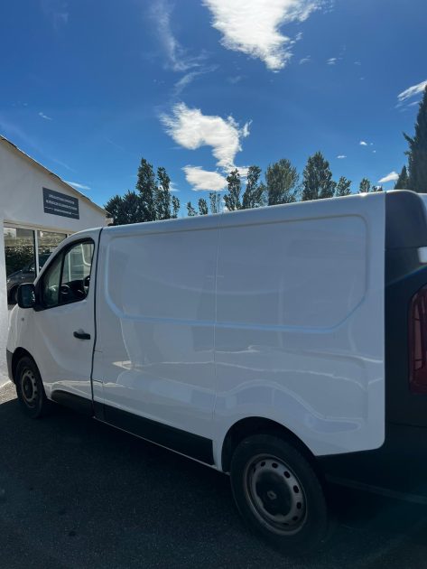 RENAULT TRAFIC 2017 13.6 dCI 95CV 
