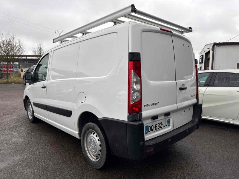 PEUGEOT EXPERT 2015