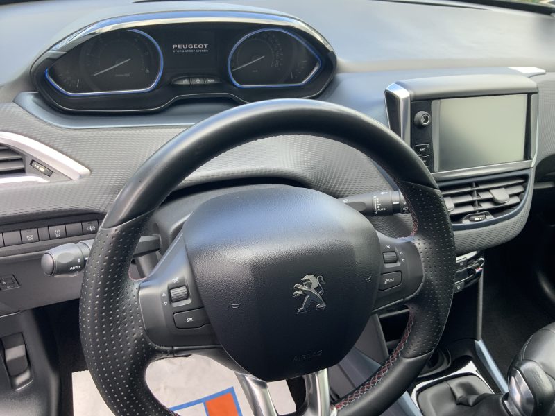 PEUGEOT 2008 I 2015