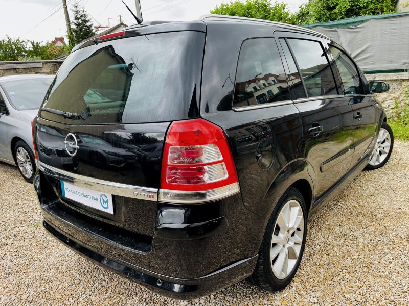 OPEL ZAFIRA  2009