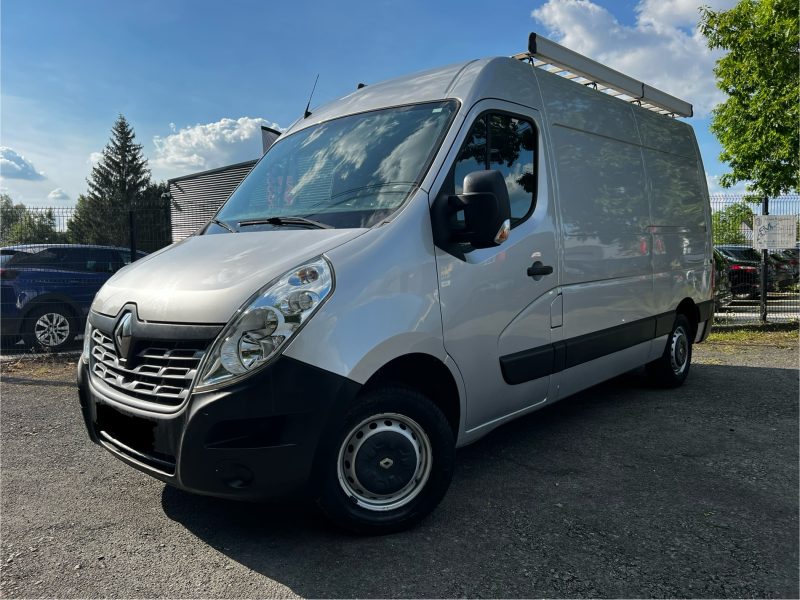 RENAULT MASTER III Fourgon 2019