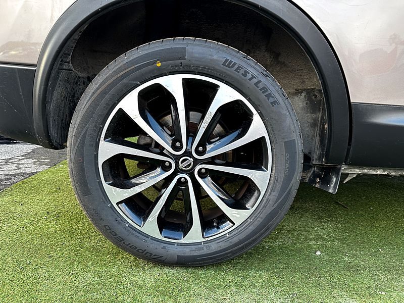 NISSAN QASHQAI +2 2012