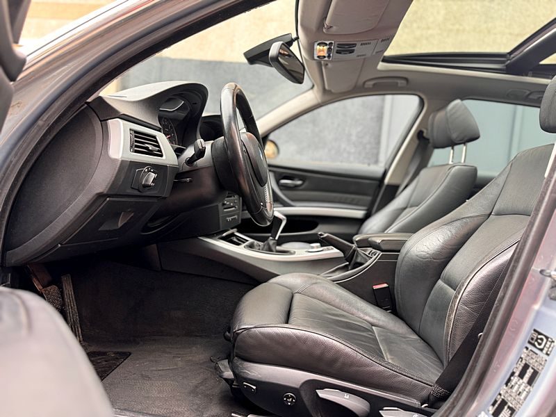 BMW SERIE 3 break 325i E91 PAYER EN 4X ! 