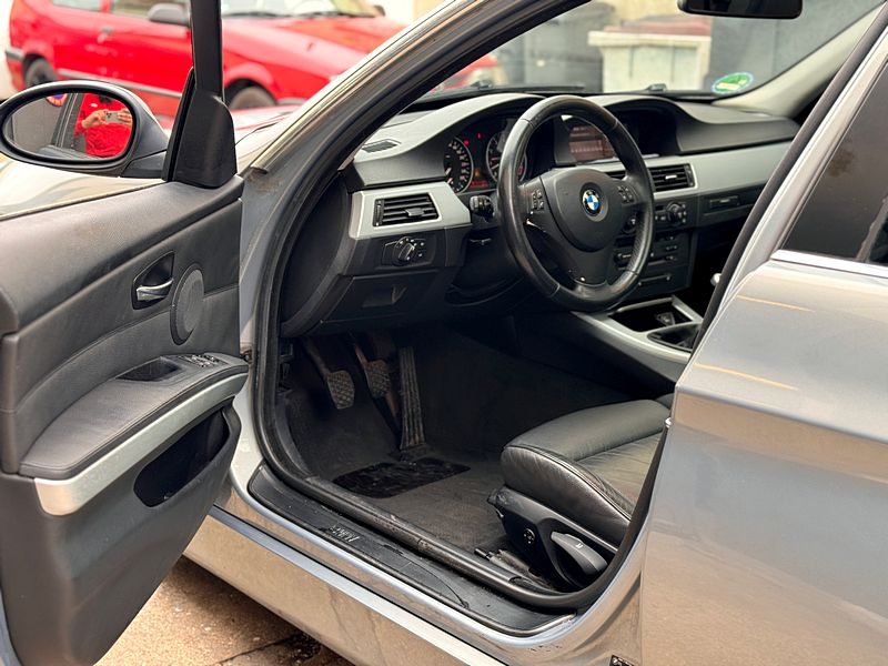 BMW SERIE 3 break 325i E91 PAYER EN 4X ! 