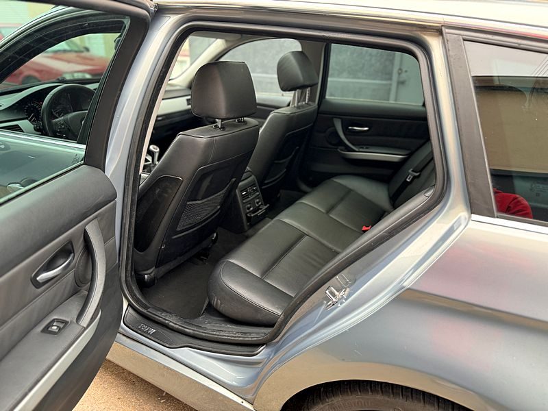 BMW SERIE 3 break 325i E91 PAYER EN 4X ! 