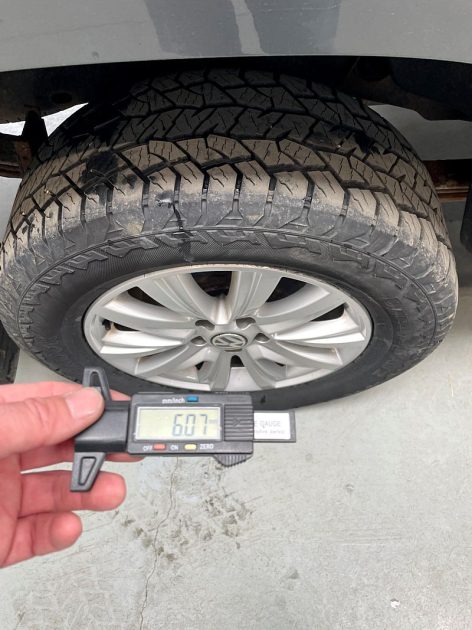 VOLKSWAGEN AMAROK 2012