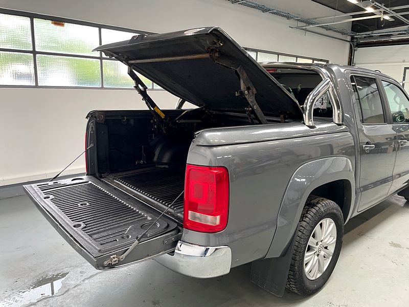 VOLKSWAGEN AMAROK 2012