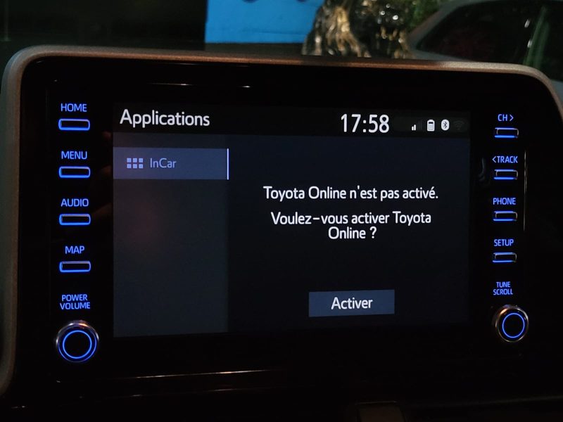 TOYOTA C-HR Hybrid 1.8 VVT-i 122cv Dynamic Business BVA